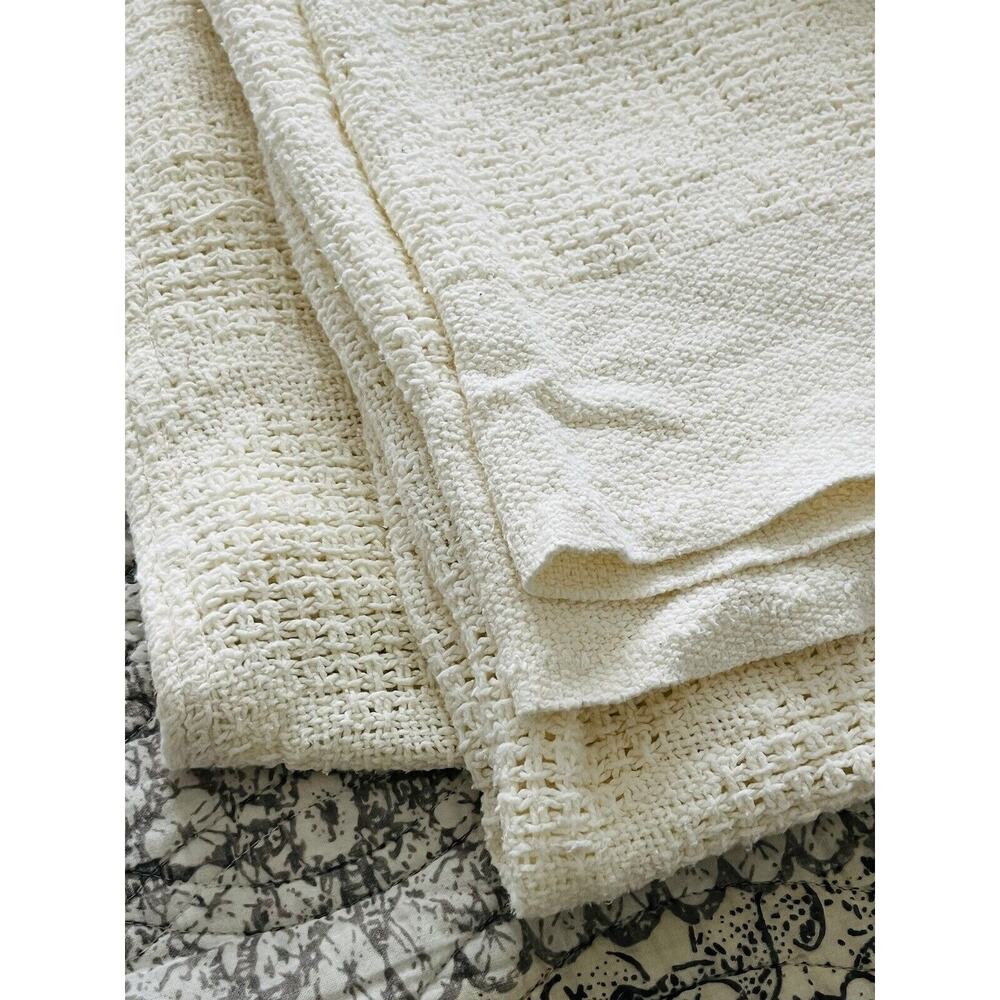White Cotton Waffle Weave Blanket King USA WPL 1675 Vintage Diamond 25 Beacon ? - Picture 14 of 16